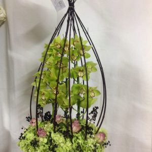 Arrangement 28